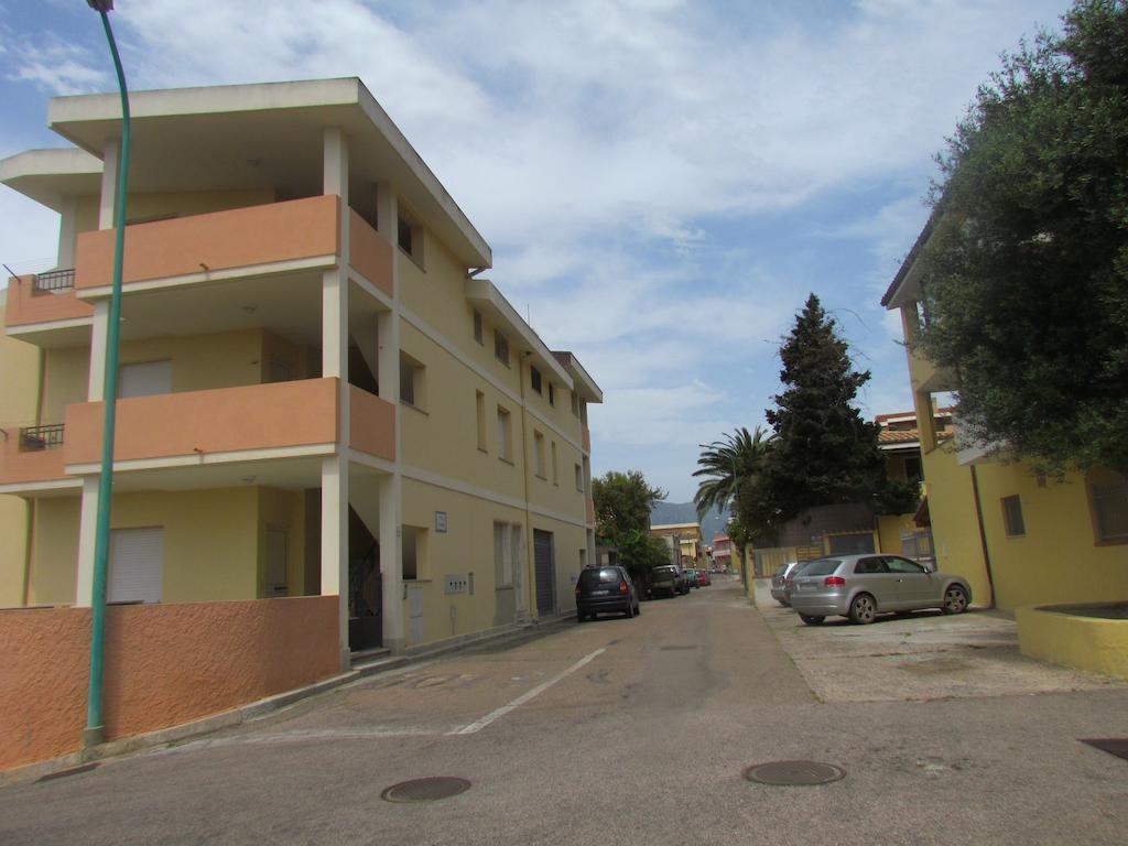 Vacanze Simius Villasimius Kültér fotó